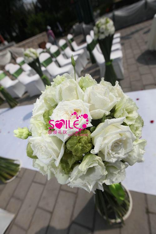 大連思漫禮儀是從事婚禮慶典策劃及